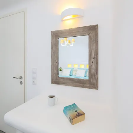 Aegean Queen - Onar Collection Naoussa